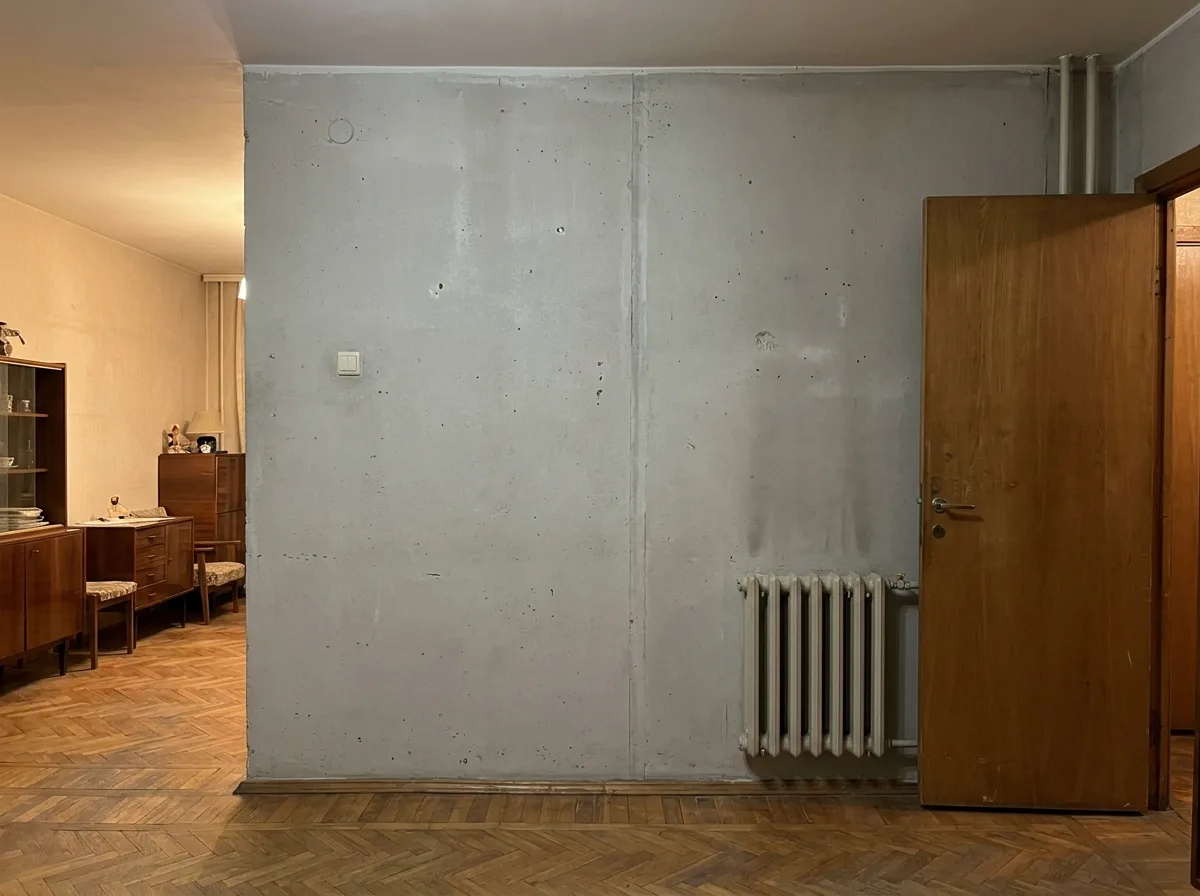 Проём в несущей стене панельного дома в Москве — металлические балки-перемычки, армирование, готовый арочный проход